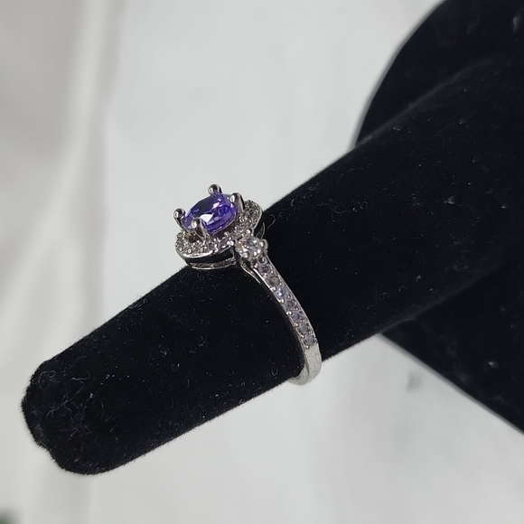 LAB CREATED ALEXANDRITE RING - Picture 5 of 10
